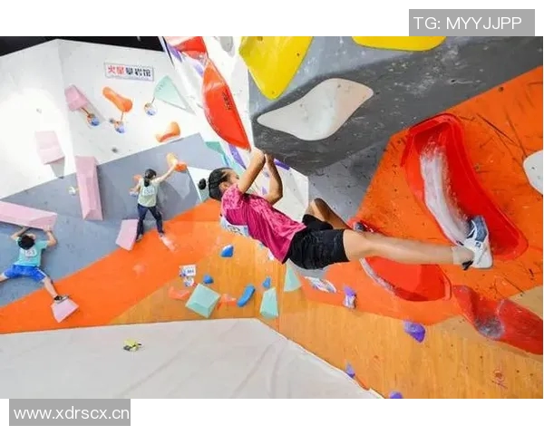 广州攀岩队在极限运动嘉年华中的精彩表现与节奏分析 广州攀岩队在极限运动嘉年华中的精彩表现与节奏分析