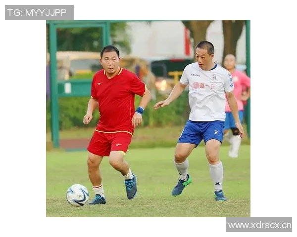 赛后分析：上海足球队与重庆足球队的比赛节奏与战术对比探讨