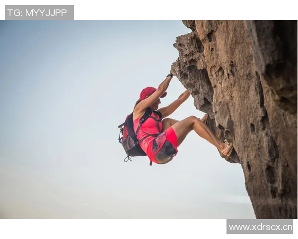 周敏独家分享攀岩技巧与心得体会助你征服高峰挑战自我极限